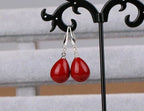 Minimal pearl drop earrings
