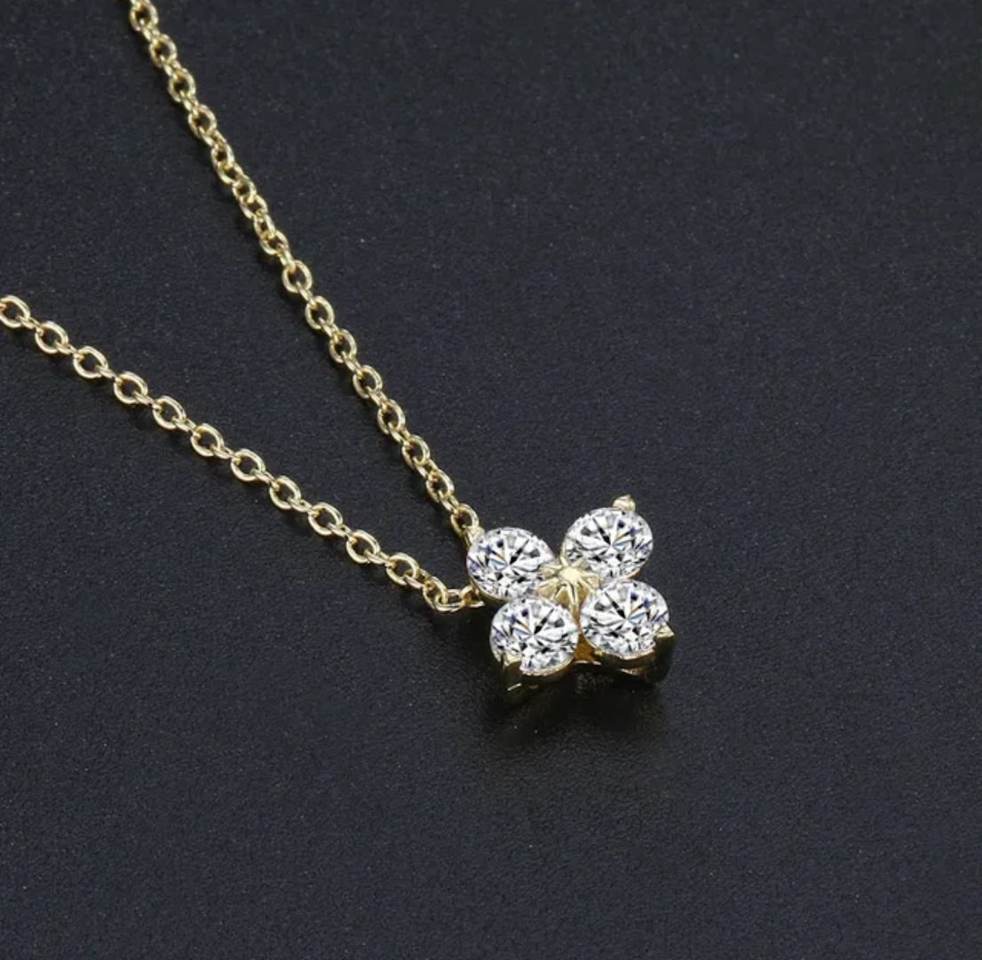 Rose Gold Flower Pendant with Link Chain, Floral Shape Necklace for Women & Girls (Gold)