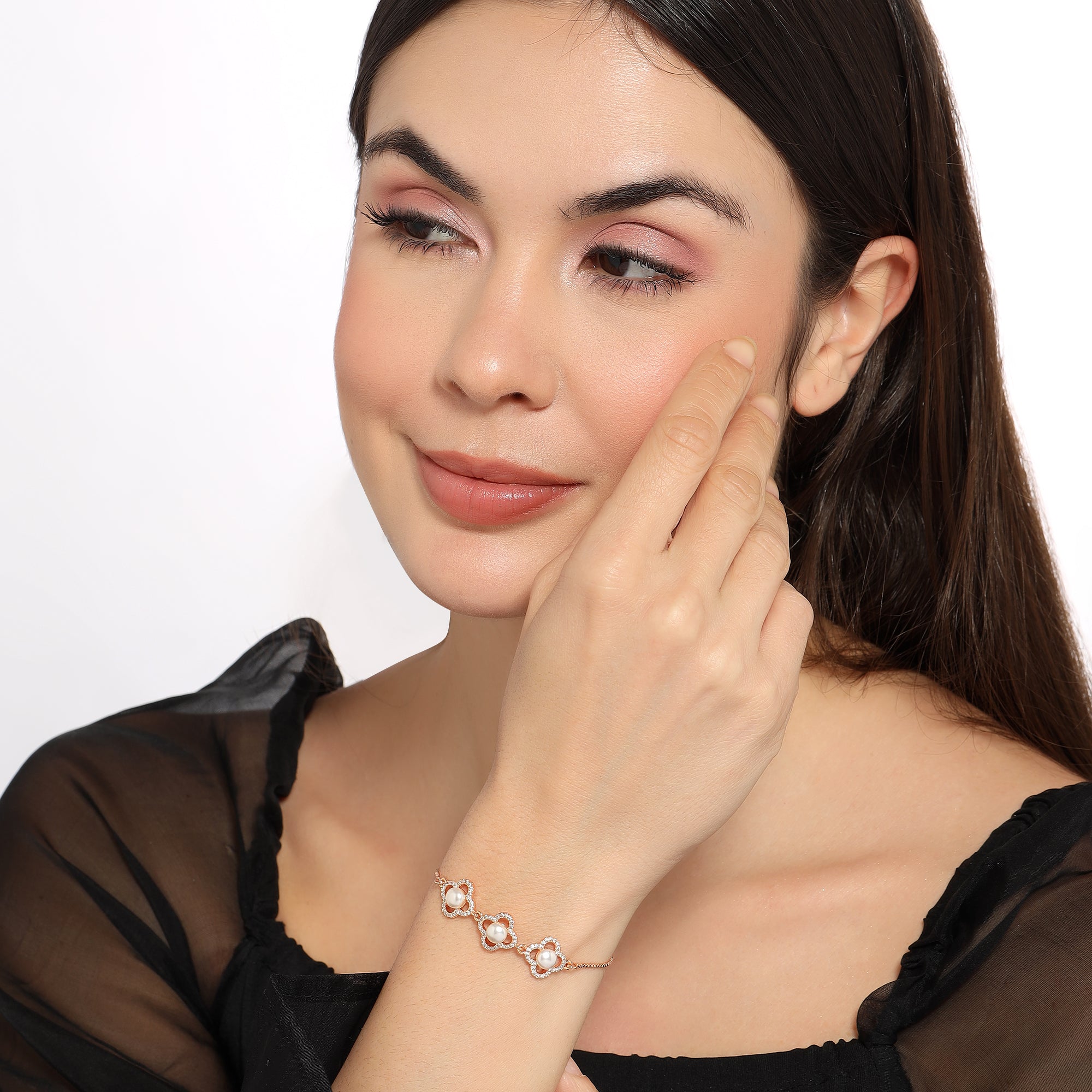 Rose Gold Pearl Adjustable Bracelet