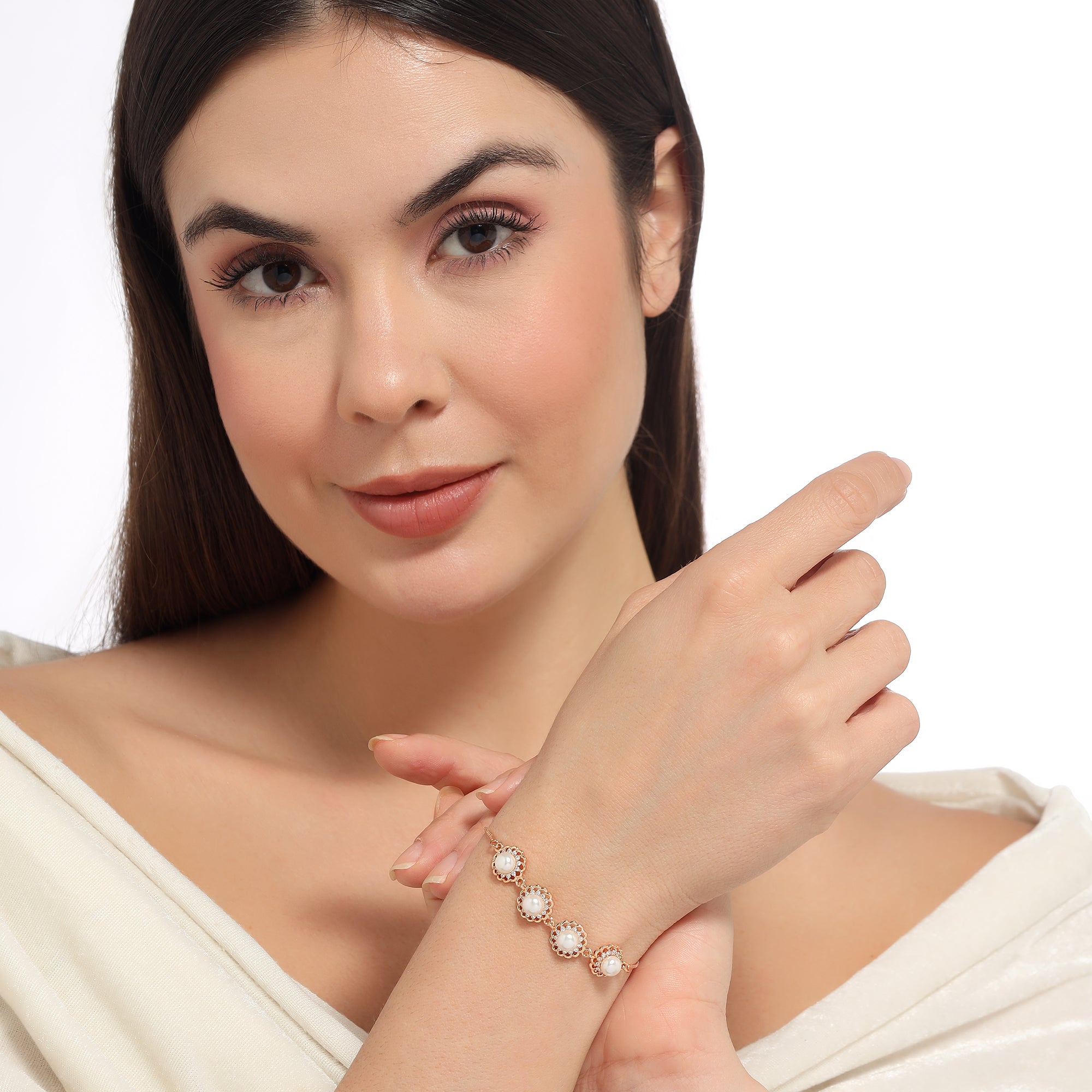 Rose Gold Pearl Floral Adjustable Bracelet