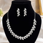 Leaf Design Necklace Set