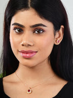 solitaire pendant set