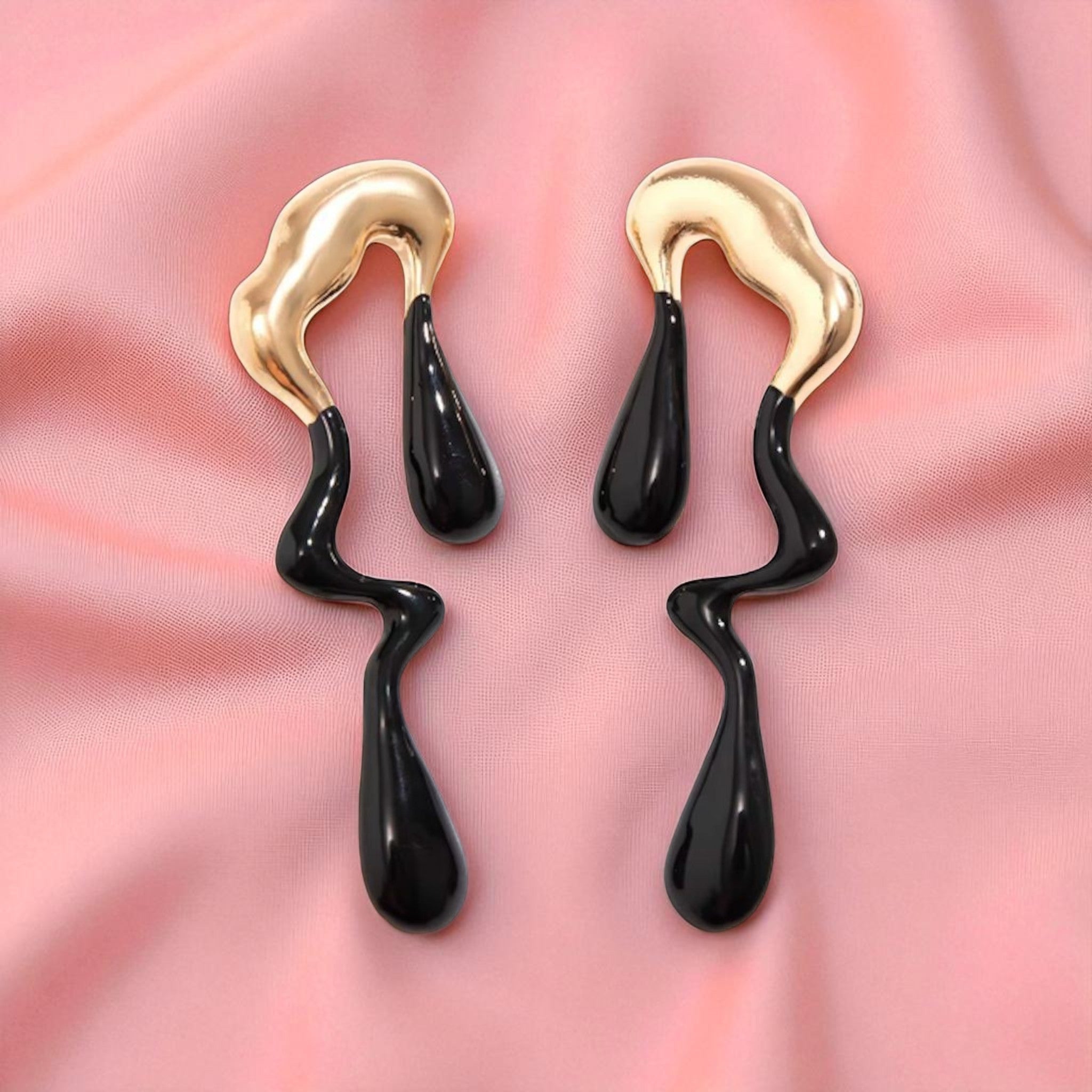 Abstract Drip Design Earrings in Black gold Trendy and Modern Look | gift for her,gifts for womens & gilrls