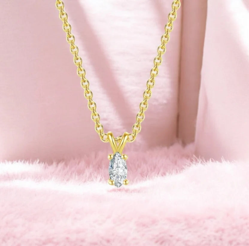 solitaire pendant women