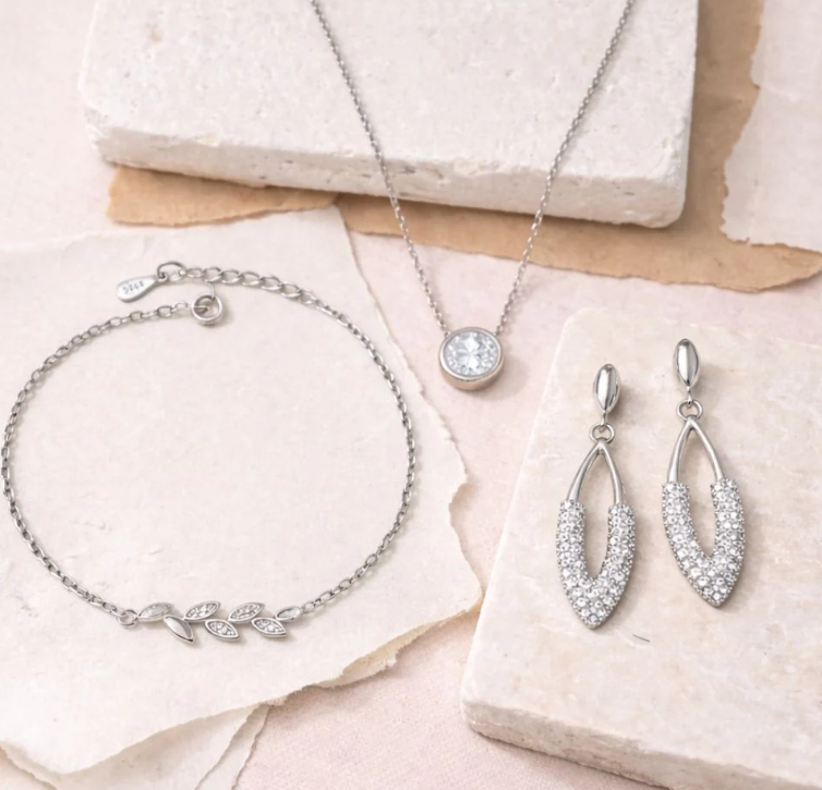 Sleek Silver Plated Leaf Bracelet