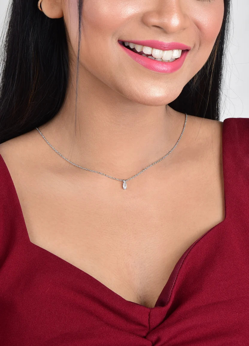 solitaire pendant women